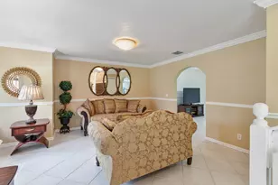 6934 Grapeview Blvd Unit #(Main House), Loxahatchee, FL 33470 - Photo 6
