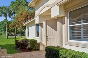 7315 Sea Pines Ct, Port Saint Lucie, FL 34986 - Photo 4