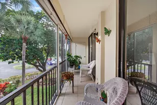 5220 Las Verdes Cir, Delray Beach, FL 33484 - Photo 36