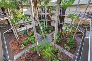 5220 Las Verdes Cir, Delray Beach, FL 33484 - Photo 4