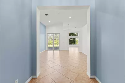 18921 SW 15th Street, Pembroke Pines, FL 33029 - Photo 16
