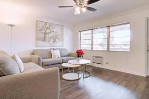 134 Berkshire F, West Palm Beach, FL 33417 - Photo 1