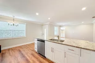 302 Erie Dr, Jupiter, FL 33458 - Photo 6