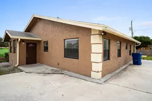 1233 W 32nd St, Riviera Beach, FL 33404 - Photo 2