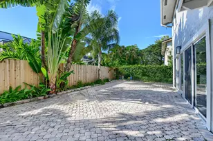 23352 Lago Mar Cir, Boca Raton, FL 33433 - Photo 76