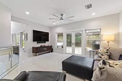 32 Grand Bay Circle, Juno Beach, FL 33408 - Photo 18