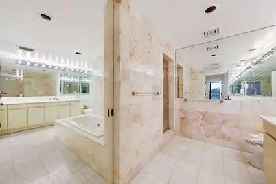 2 N Breakers Row, Unit #S32, Palm Beach, FL 33480 - Photo 50