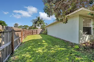 2402 SW Massey St, Port Saint Lucie, FL 34953 - Photo 38