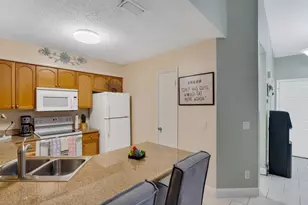 2020 Vero S Cir SW, Vero Beach, FL 32962 - Photo 8
