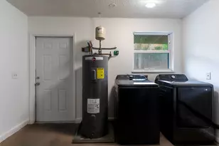 6015 Seagrape Dr, Fort Pierce, FL 34982 - Photo 26