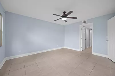 600 Uno Lago Drive, Unit #104, Juno Beach, FL 33408 - Photo 10