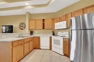 8020 Carnoustie Pl, Port Saint Lucie, FL 34986 - Photo 4