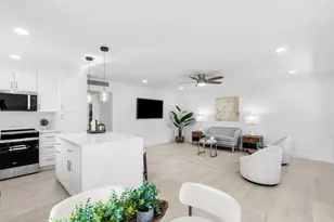 149 Valencia G, Delray Beach, FL 33446 - Photo 8