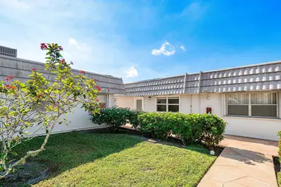 149 Valencia G, Delray Beach, FL 33446 - Photo 44
