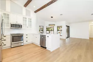 6725 Katherine Rd, West Palm Beach, FL 33413 - Photo 14