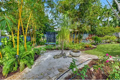 215 N Seacrest Circle, Delray Beach, FL 33444 - Photo 26