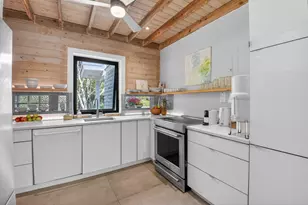 215 N Seacrest Cir, Delray Beach, FL 33444 - Photo 12