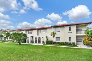 21209 Lago Circle Circle Unit, Boca Raton, FL 33433 - Photo 2
