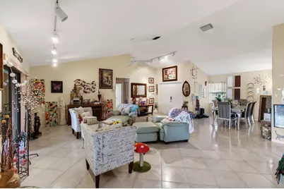 9303 Sun Pointe Drive, Boynton Beach, FL 33437 - Photo 8