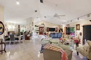 9303 Sun Pointe Dr, Boynton Beach, FL 33437 - Photo 10