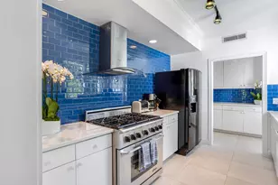 259 Queens Ln, Palm Beach, FL 33480 - Photo 12