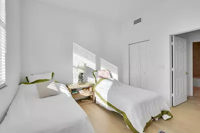 806 E Windward Way, Unit #617, Lantana, FL 33462 - Photo 16