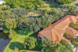 1728 Arezzo Cir, Boynton Beach, FL 33436 - Photo 48