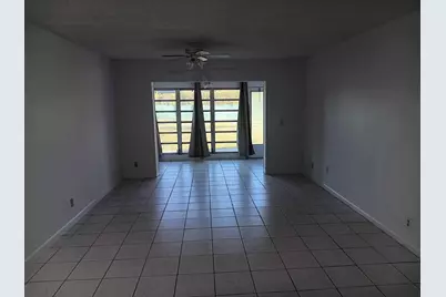 20886 Vinesta Circle, Unit #313, Boca Raton, FL 33433 - Photo 8