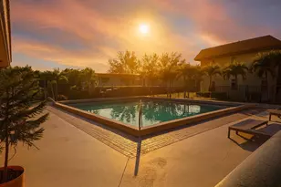 21890 Lake Forest Cir, Boca Raton, FL 33433 - Photo 20