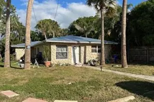 3303 SE Jefferson St, Stuart, FL 34997 - Photo 1