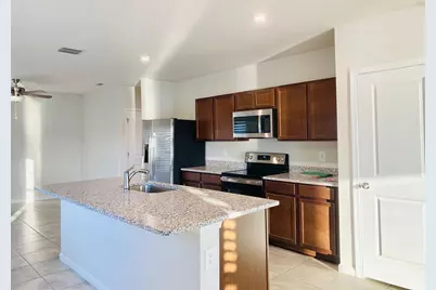 106 Pummelo Place, Fort Pierce, FL 34981 - Photo 4