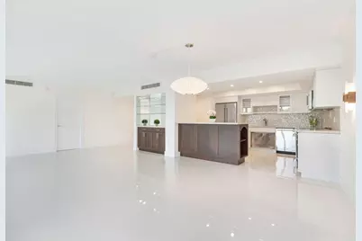 2450 Presidential Way, Unit #505, West Palm Beach, FL 33401 - Photo 6