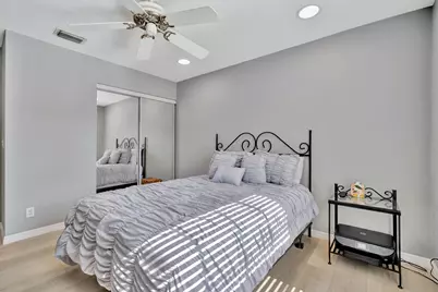 7036 Galleon Cove, Riviera Beach, FL 33418 - Photo 24