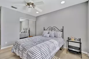 7036 Galleon Cove, Riviera Beach, FL 33418 - Photo 24