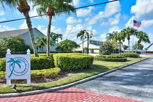 2544 SE Tropical East Circle E, Port Saint Lucie, FL 34952 - Photo 36