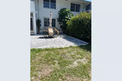 143 West Court, Royal Palm Beach, FL 33411 - Photo 24