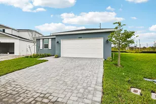 5449 Hampton Park Cir, Vero Beach, FL 32966 - Photo 4