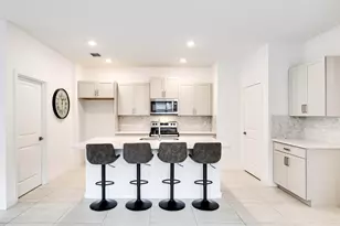 2444 Timber Forest Dr, West Palm Beach, FL 33415 - Photo 2