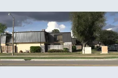 2464 Waterside Drive, Lake Worth, FL 33461 - Photo 22