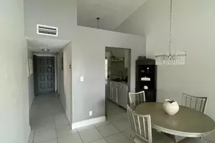 9878 Nob Hill Ct, Sunrise, FL 33351 - Photo 8