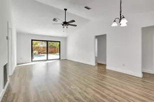 9404 Longmeadow Cir, Boynton Beach, FL 33436 - Photo 14