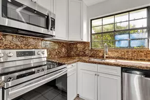 9404 Longmeadow Cir, Boynton Beach, FL 33436 - Photo 10