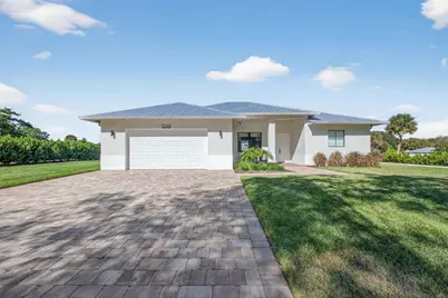 8249 SE Dharlys Street, Hobe Sound, FL 33455 - Photo 6