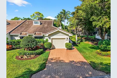 6827 Parisian Way, Lake Worth, FL 33467 - Photo 2
