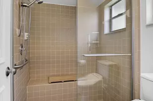 10911 Lake Front Pl, Boca Raton, FL 33498 - Photo 18