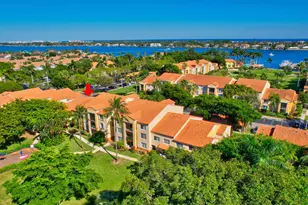 127 Yacht Club Way, Hypoluxo, FL 33462 - Photo 26