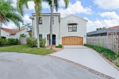 1742 Harborside Cir, Wellington, FL 33414 - Photo 2