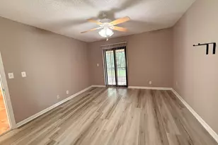 450 NE 42nd St, Boca Raton, FL 33431 - Photo 14