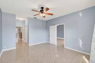3162 Via Poinciana, Lake Worth, FL 33467 - Photo 22