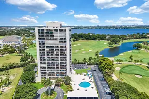 2000 Presidential Way Unit, West Palm Beach, FL 33401 - Photo 1